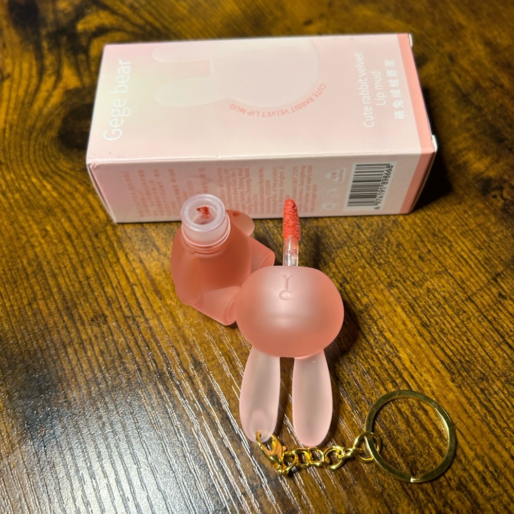 Cute Rabbit Velvet Lip Mud - Pink Nude Lipstick - Picture 6 of 6
